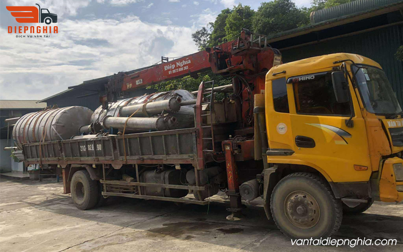 Báo giá thuê xe cẩu tự hành tại Yên Bái chi tiết